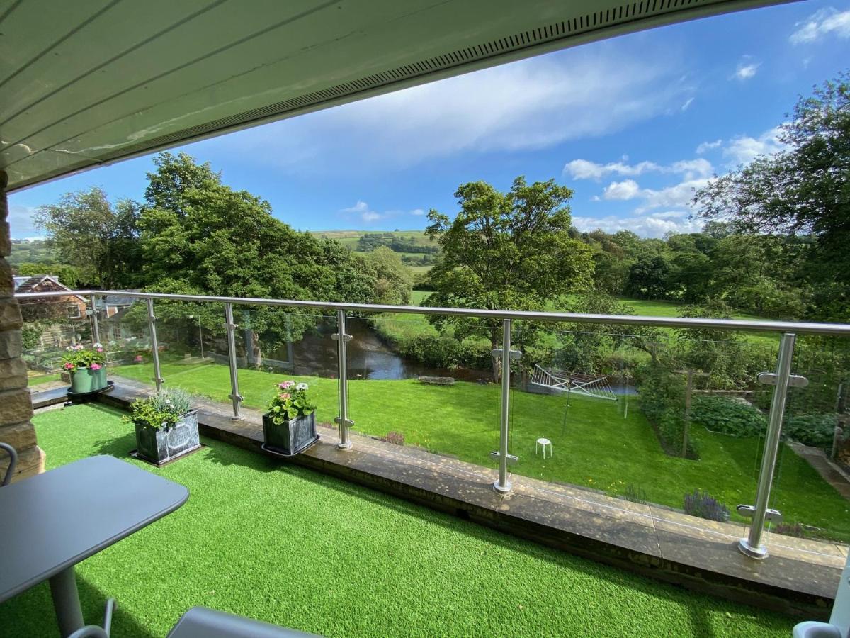 Millbrook Bed & Breakfast เพนิสโทน ภายนอก รูปภาพ